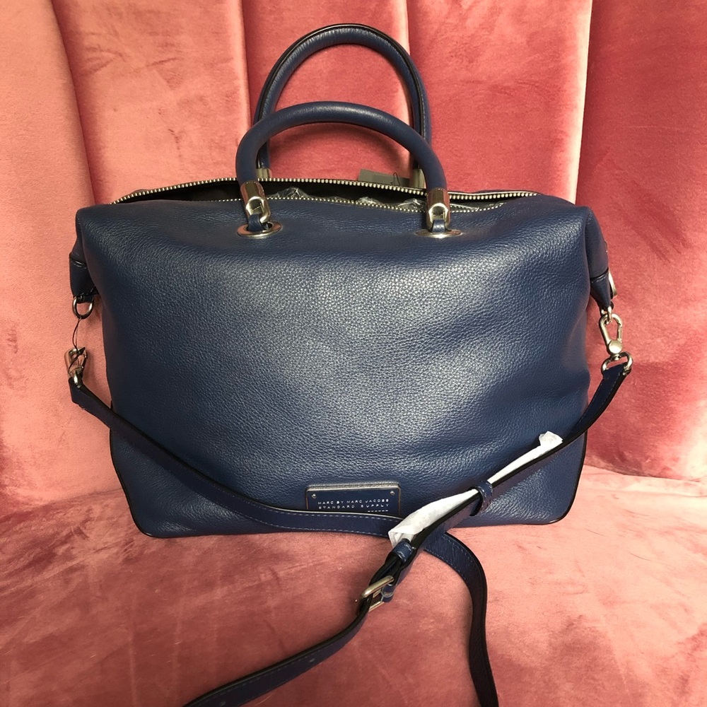 MBMJ navy leather with silver satchel - Picture 2 of 10